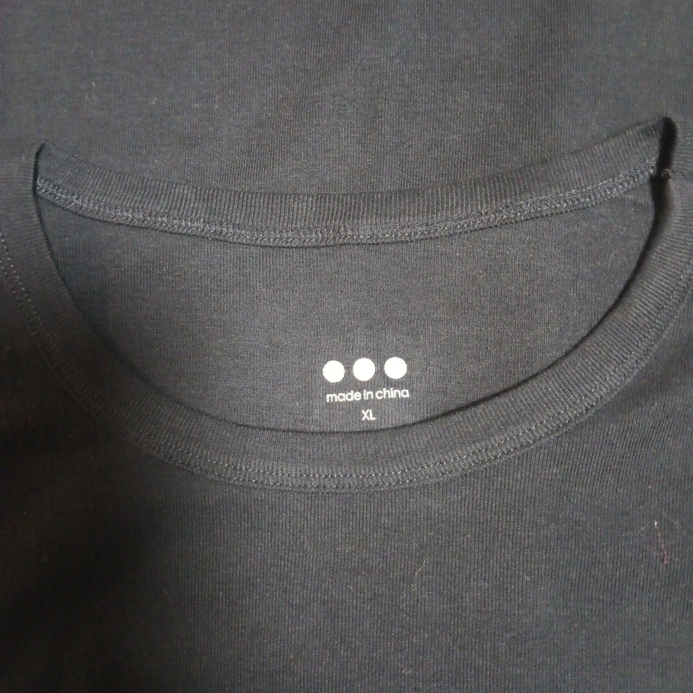 Three Dots Black Cotton Short Sleeve Crew Neck Tee - Picture 5 of 5